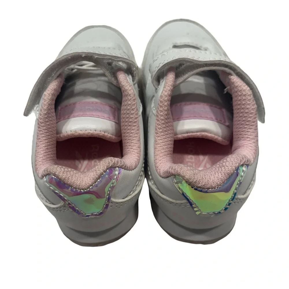 Reebok Girls Toddler White and Pink Sneakers. Size 7. NWOT. Great Condition. - Picture 4 of 8